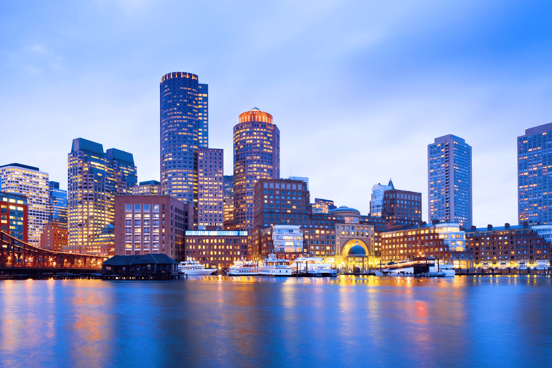 Private Sunset Boston Harbor Cruise with Cocktails & Hors d'oeuvres 4